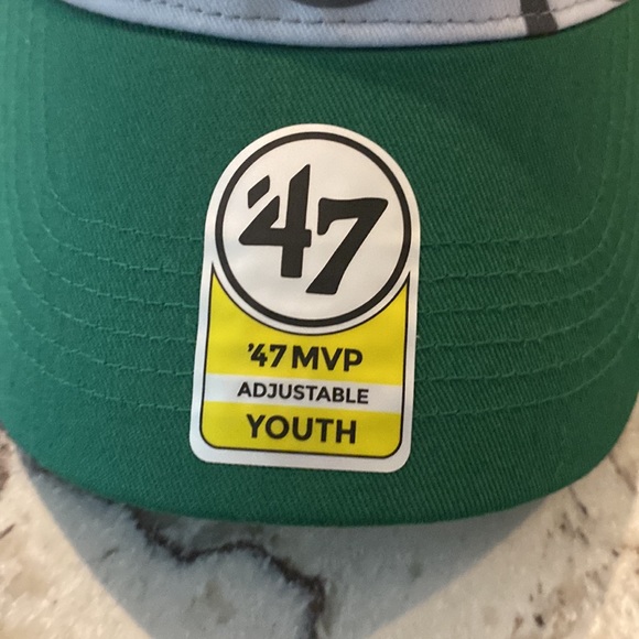 NWT youth Erin Hills hat. - Picture 2 of 6